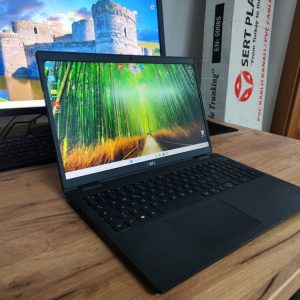 RF Laptop Dell I5 1145G7 16GB 256GB Intel Iris Xe